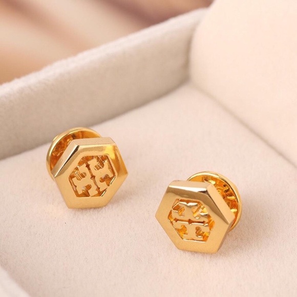 TORY BURCH • Gold Hexa Logo Earrings - Picture 4 of 5